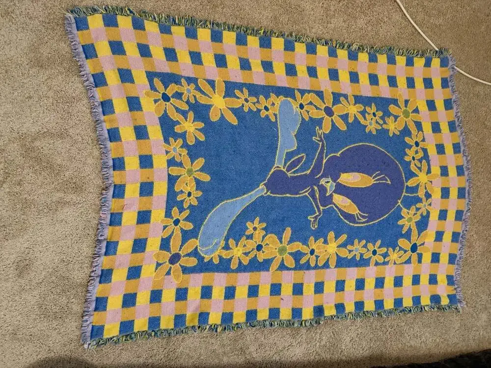 Vintage 1998 Warner Bros Looney Tunes Tweety Bird Woven Tapestry Blanket Gingham